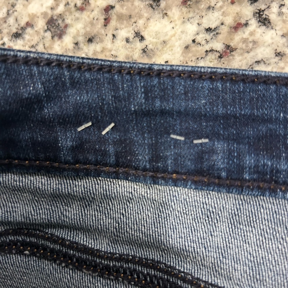 Seven7‎ Dark Blue Jean Shorts for Women NWOT - Picture 4 of 5